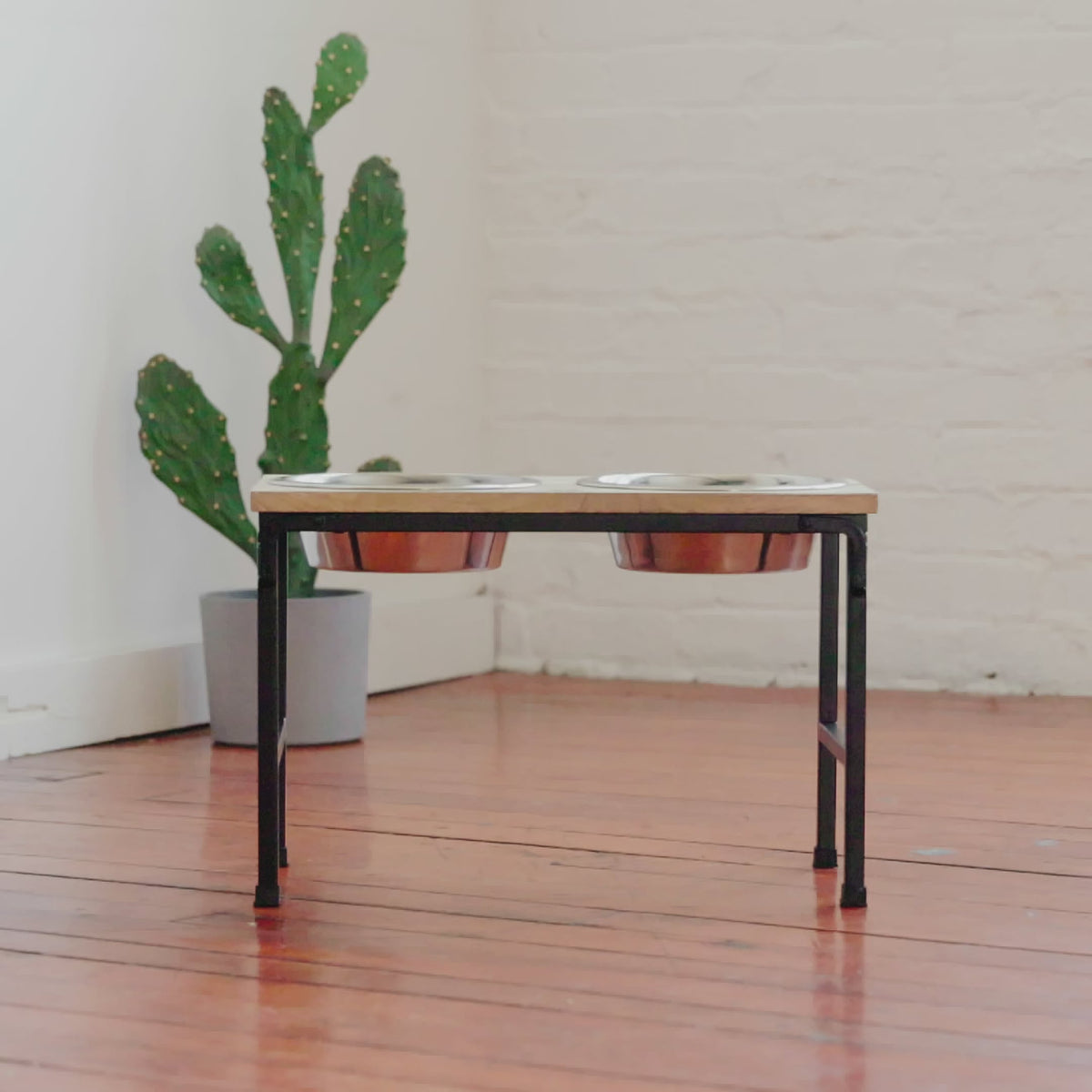 Wood & Metal Elevated Feeder