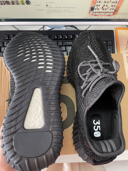2022 Spring Yeezy 350 V2 New Breathable Trend Casual Shoes Sneakers Lightweight Sports Shoes Men's Casual Shoes