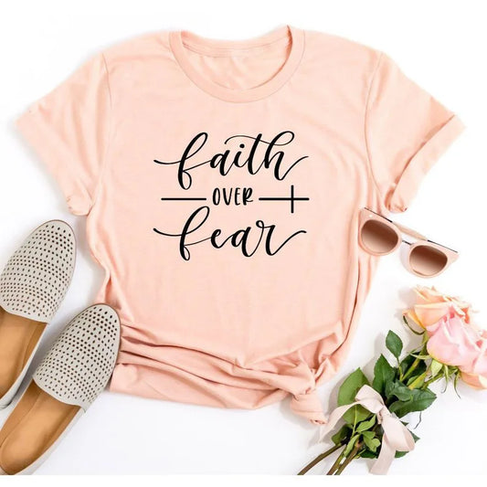 Faith Over Fear Christian T-Shirt Religion Clothing for Women Faith Shirt Graphic Fearless Slogan Vintage Grunge Tops Girl Tees
