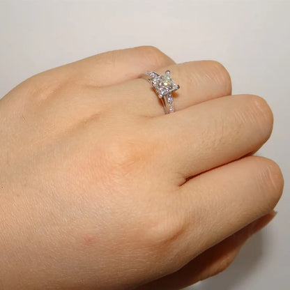 CC Jewelry Fashion Rings for Women Silver Color Simple Design Princess Square Wedding Engagement Bijoux Drop Shipping CC631