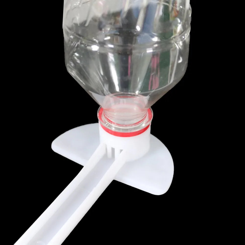50 Pcs Plastic Beehive Beekeeper Bee Keeping Honey Entrance Feeder Pets Feeding Tools Hive Tool Easy Screw on Sprite Coke Bottle