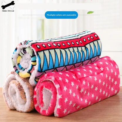 Winter Warm Pet Dog Soft Cushion Large Print Flannel Cotton Mattress Cat Pet Mat Bed Pad Rug Cartoon Printed Cat and Dog Pad