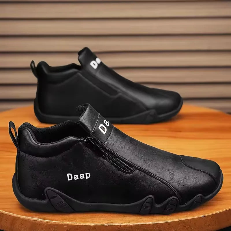 Men's Casual Shoes, Fashionable Flat Bottomed Board Shoes