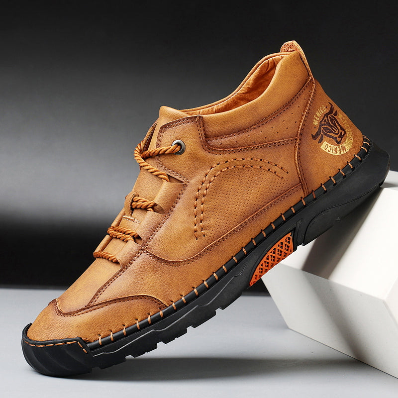 2022 New Arrivals Large Size Genuine Leather Men's Casual Shoes Ankle Luxury Mens Shoes 2022 Slip-On