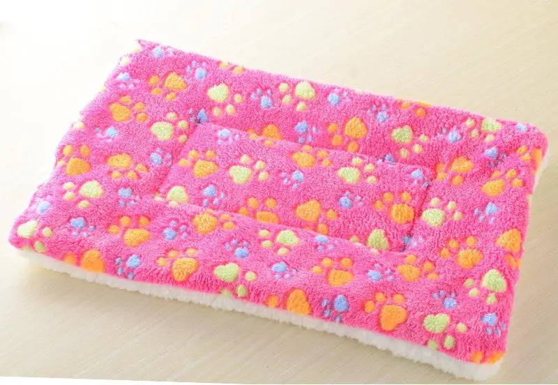Winter Warm Pet Dog Soft Cushion Large Print Flannel Cotton Mattress Cat Pet Mat Bed Pad Rug Cartoon Printed Cat and Dog Pad