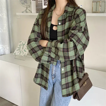 Black Flannel Shirt for Women Long Sleeve Collared Button-Up Tartan Plaid Shirt Jacket  Teen-Girl Casual Everyday Outfit