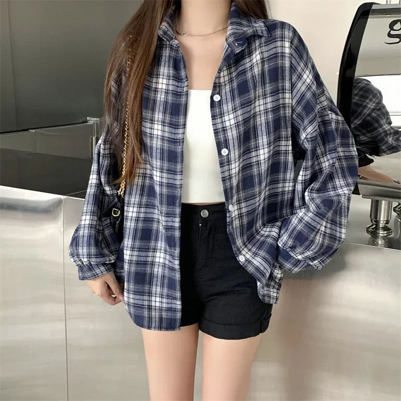 Black Flannel Shirt for Women Long Sleeve Collared Button-Up Tartan Plaid Shirt Jacket  Teen-Girl Casual Everyday Outfit