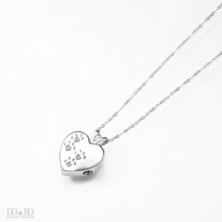 Keepsake Heart Pet Urn Titanium Steel Openable Locket Dog Caskets Cat Memorials Pendant Ash Cremation Holder Paw Print Necklace