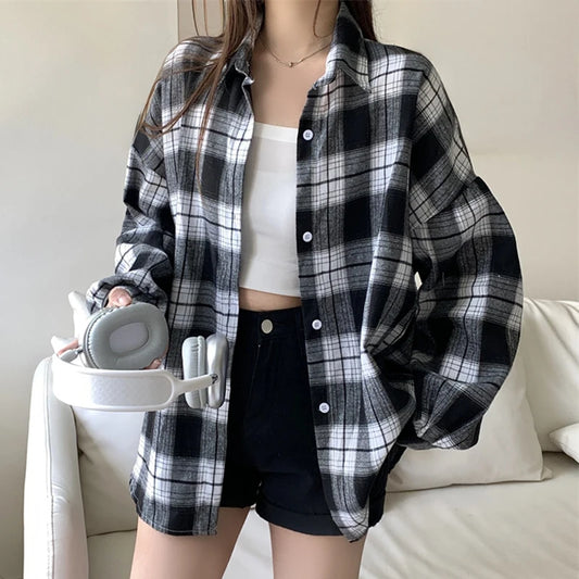 Black Flannel Shirt for Women Long Sleeve Collared Button-Up Tartan Plaid Shirt Jacket  Teen-Girl Casual Everyday Outfit