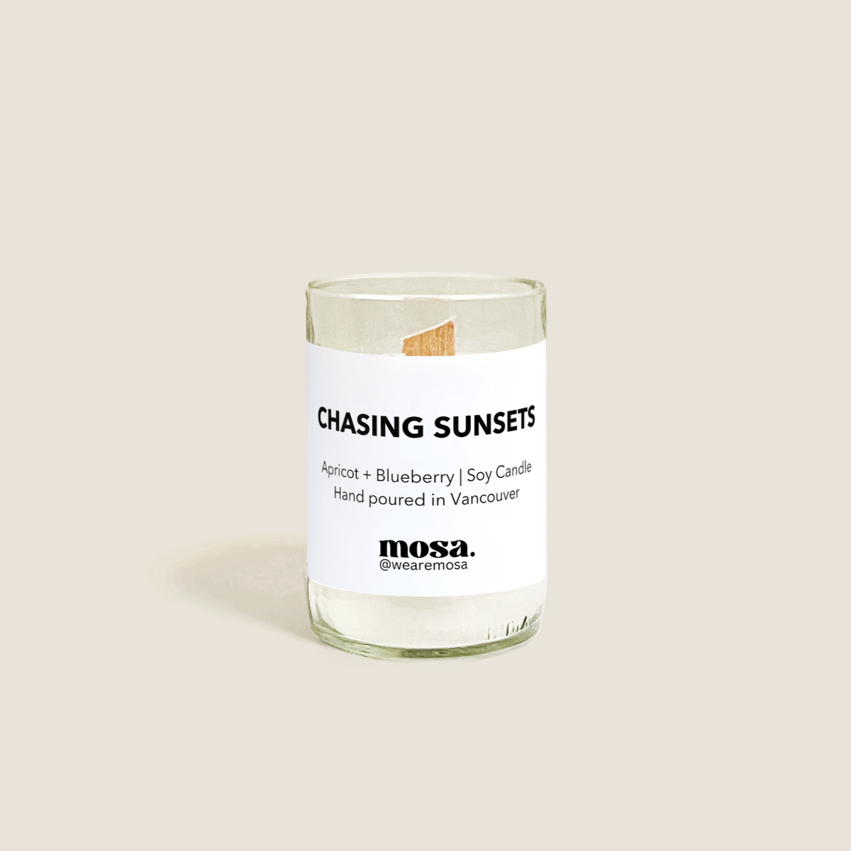 In My Delulu Era - Apricot Blueberry Candle