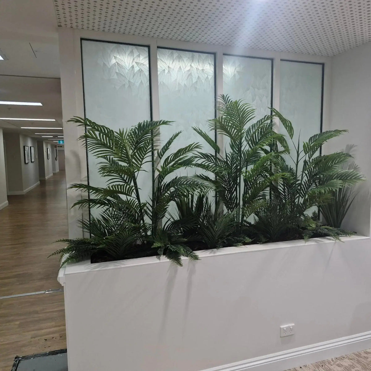 Potted Artificial Long Grass (Yucca Grass) 75cm UV Resistant